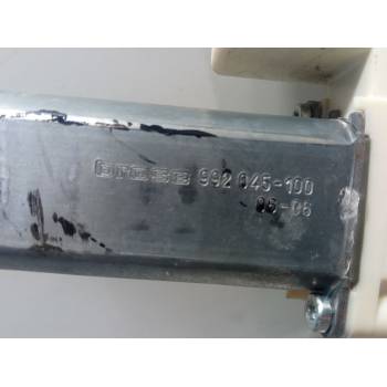 ELEVALUNAS ELECTRICO TRASERO DERECHO 6983005100 