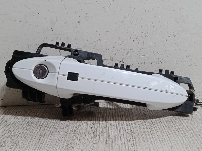 Recambio de maneta exterior puerta delantera izquierda para ford fiesta vi (cb1, ccn) 1.6 tdci referencia OEM IAM   