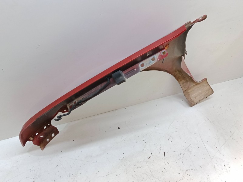 Recambio de aleta delantera derecha para ford fusion (ju_) 1.4 tdci referencia OEM IAM   