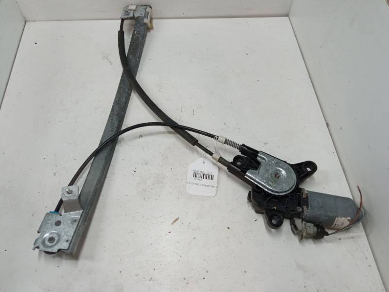 ELEVALUNAS ELECTRICO DELANTERO DERECHO 
