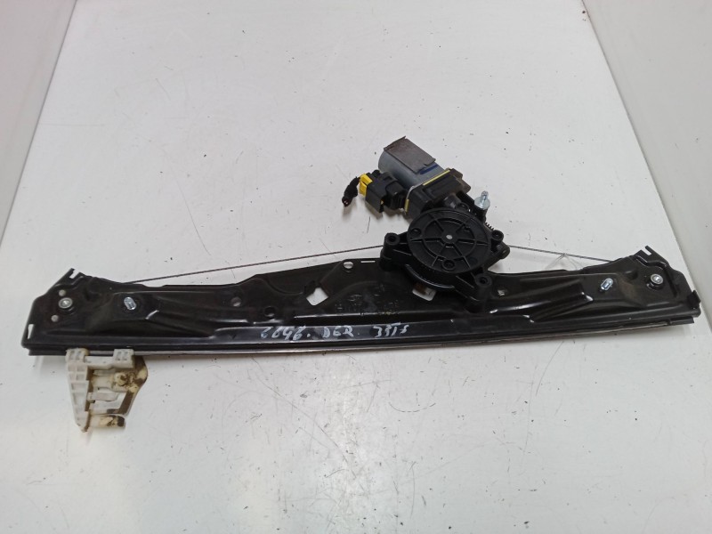Recambio de elevalunas electrico delantero derecho para ford ka (ru8) 1.2 referencia OEM IAM 51974459  