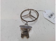 Recambio de anagrama para mercedes-benz clase e (w210) e 220 cdi (210.006) referencia OEM IAM   