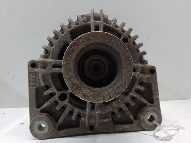 Recambio de alternador para renault megane ii (bm0/1_, cm0/1_) 1.4 16v (bm0b, cm0b) referencia OEM IAM 8200667619 2543551C TG11C