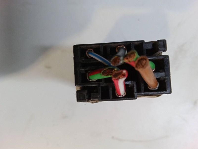 Recambio de mando elevalunas delantero derecho para volkswagen polo iii classic (6v2) 60 1.4 referencia OEM IAM   