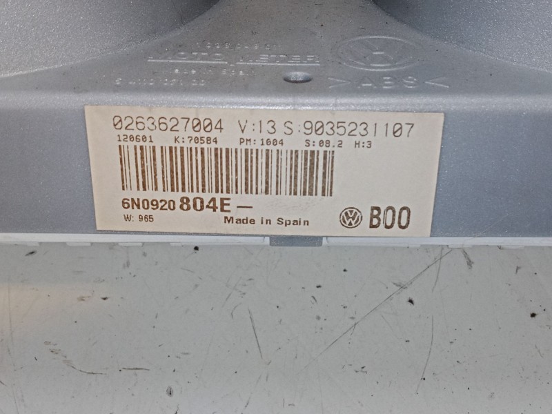 Recambio de cuadro instrumentos para volkswagen polo (6n2) 1.4 referencia OEM IAM 6N0920804E  