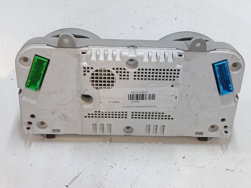 Recambio de cuadro instrumentos para volkswagen polo (6n2) 1.4 referencia OEM IAM 6N0920804E  
