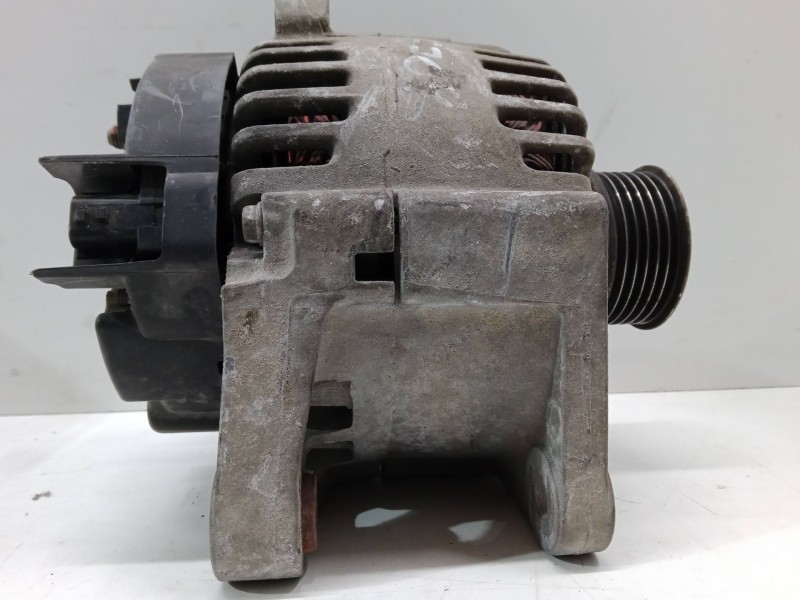 Recambio de alternador para renault megane ii (bm0/1_, cm0/1_) 1.4 16v (bm0b, cm0b) referencia OEM IAM 8200667619 2543551C TG11C