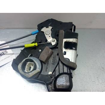 CERRADURA PUERTA DELANTERA IZQUIERDA 