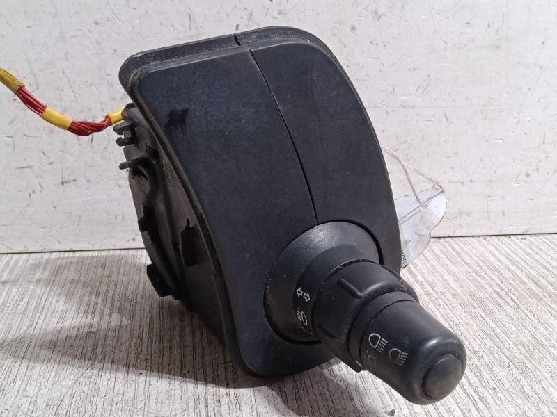 Recambio de mando de intermitencia para renault modus / grand modus (f/jp0_) 1.4 (jp01, jp0j) referencia OEM IAM   
