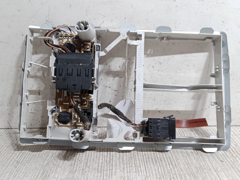 Recambio de luz interior delantera para opel astra h (a04) 1.4 (l48) referencia OEM IAM   