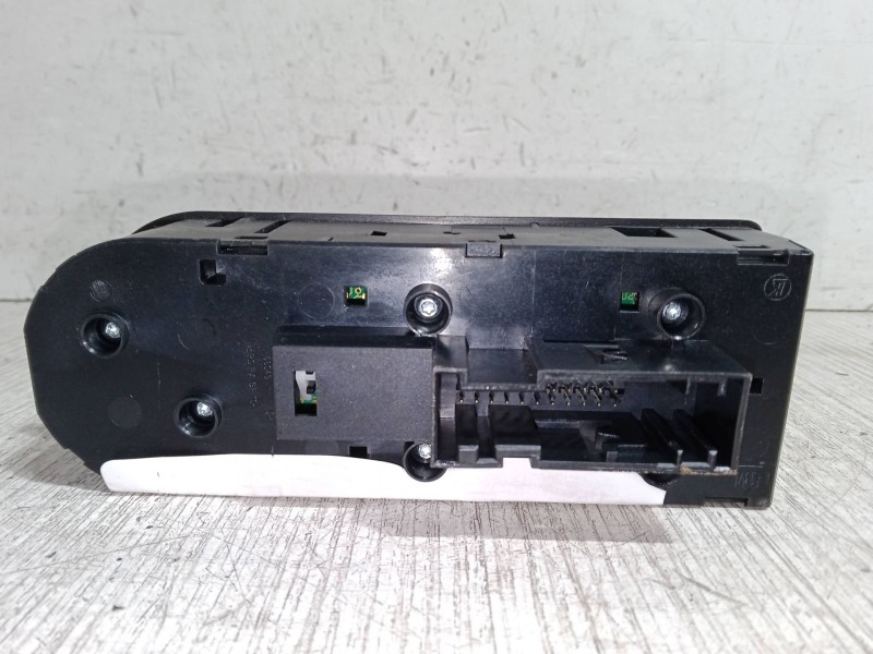 Recambio de mando elevalunas delantero izquierdo para opel astra h (a04) 1.4 (l48) referencia OEM IAM   