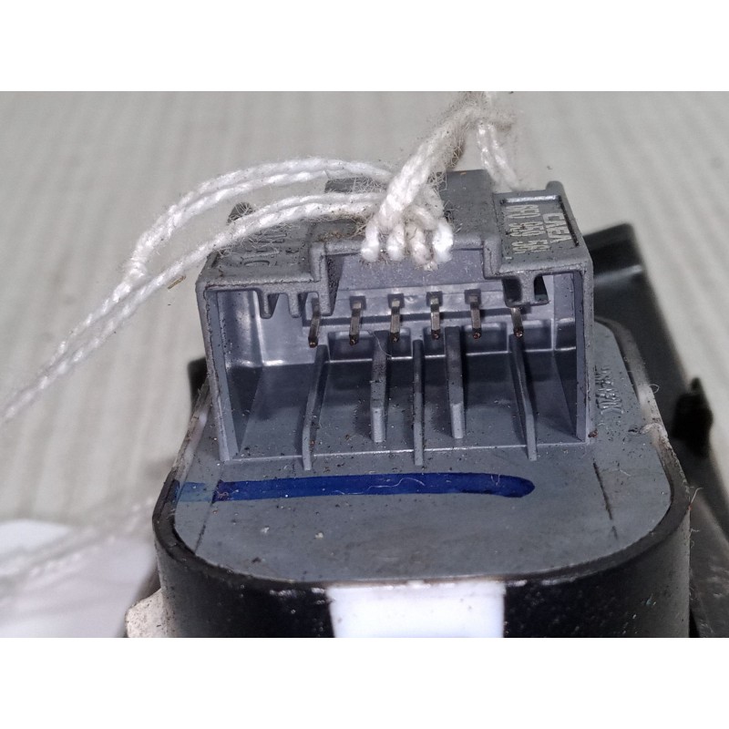 Recambio de mando elevalunas delantero izquierdo para seat ibiza v (kj1, kjg) 1.6 tdi referencia OEM IAM 6F0959565  