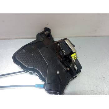 CERRADURA PUERTA DELANTERA IZQUIERDA 