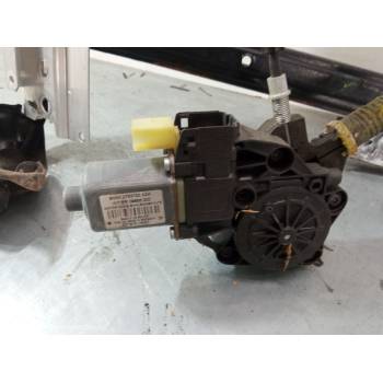 ELEVALUNAS ELECTRICO DELANTERO DERECHO 2753722A2A 
