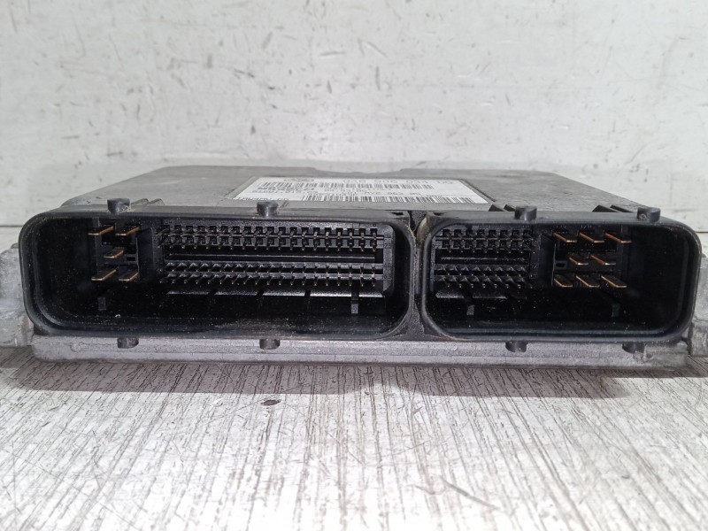 Recambio de centralita motor uce para seat ibiza iii (6l1) 2.0 referencia OEM IAM 036906034DG IAW4MVDG 6160101809