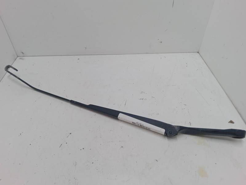 BRAZO LIMPIA DELANTERO IZQUIERDO 