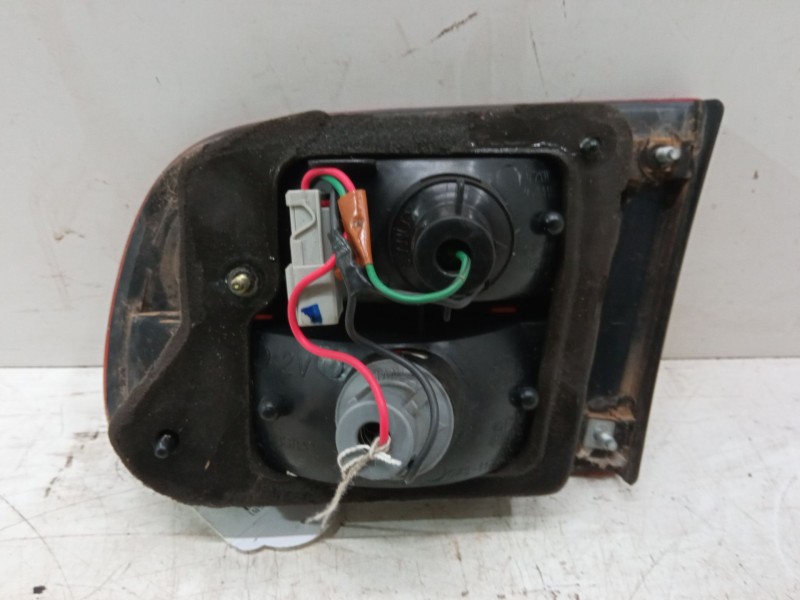 Recambio de piloto trasero porton izquierdo para honda civic v hatchback (eg) 1.3 16v (eg3) referencia OEM IAM   