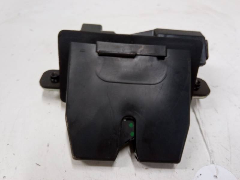 CERRADURA MALETERO / PORTON 