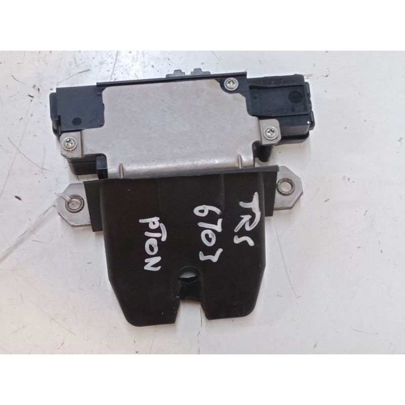 Recambio de cerradura maletero / porton para ford mondeo iv (ba7) 1.8 tdci referencia OEM IAM 01041111906  