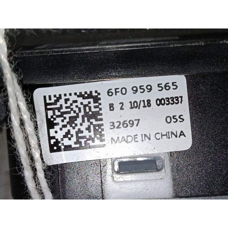 Recambio de mando elevalunas delantero izquierdo para seat ibiza v (kj1, kjg) 1.6 tdi referencia OEM IAM 6F0959565  