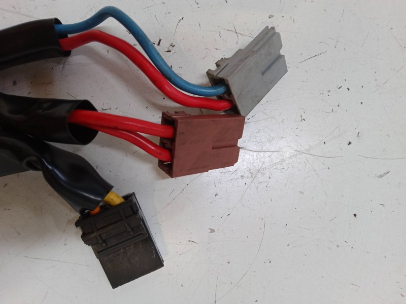 Recambio de clausor para citroën saxo (s0, s1) 1.5 d referencia OEM IAM 96285079  73641802