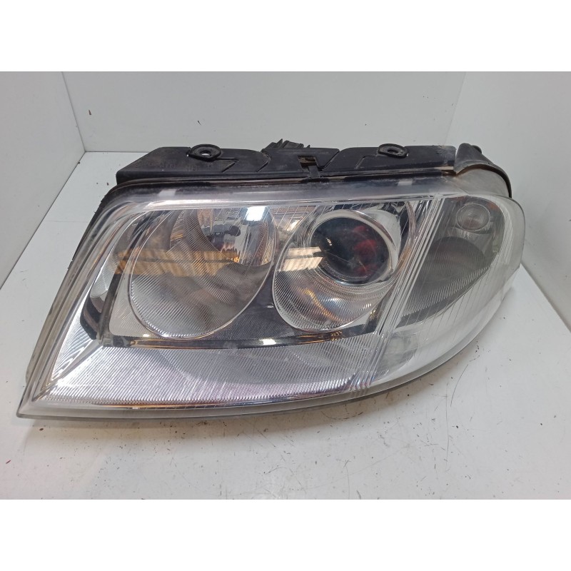 Recambio de faro izquierdo para volkswagen passat b5.5 (3b3) 1.9 tdi referencia OEM IAM 1EL00835001  