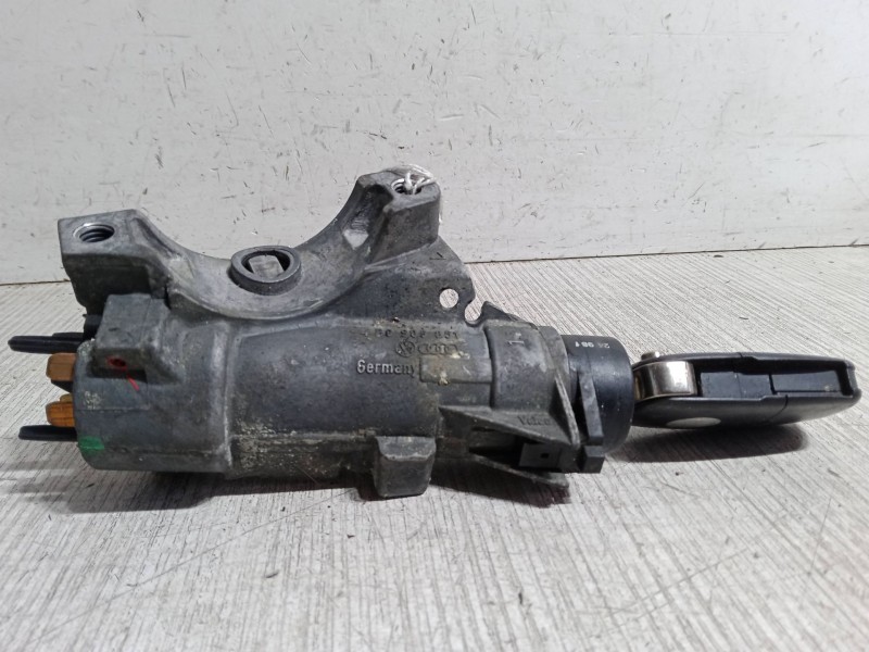 Recambio de clausor para volkswagen passat b5 (3b2) 1.9 tdi referencia OEM IAM 4B0905851  