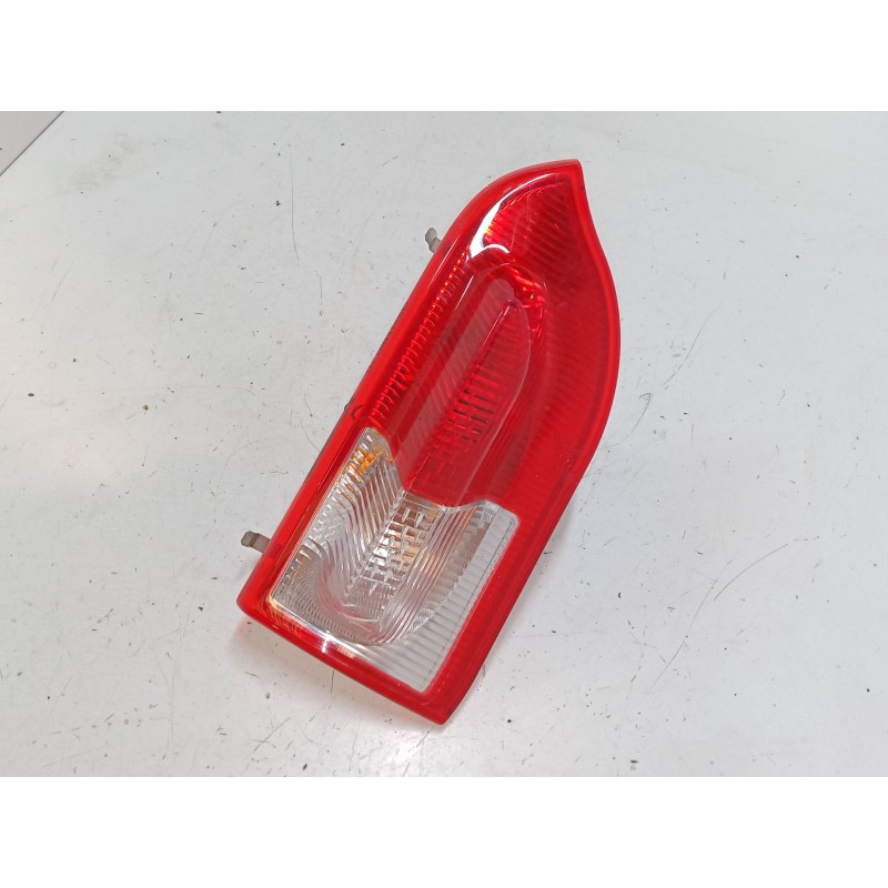 Recambio de piloto trasero derecho para opel insignia a sports tourer (g09) 2.0 cdti (35) referencia OEM IAM 13226855  