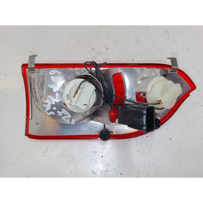 Recambio de piloto trasero izquierdo para opel insignia a sports tourer (g09) 2.0 cdti (35) referencia OEM IAM 13226854  