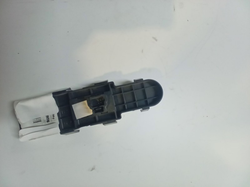 Recambio de mando elevalunas delantero derecho para peugeot 307 sw (3h) 1.6 16v referencia OEM IAM   