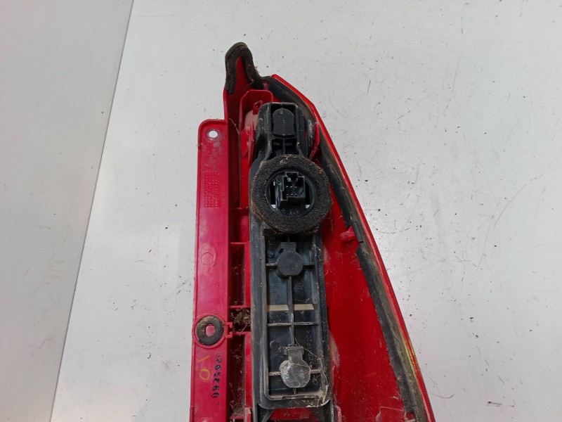 Recambio de piloto trasero izquierdo para ford focus i sedán (dfw) 1.6 16v referencia OEM IAM   