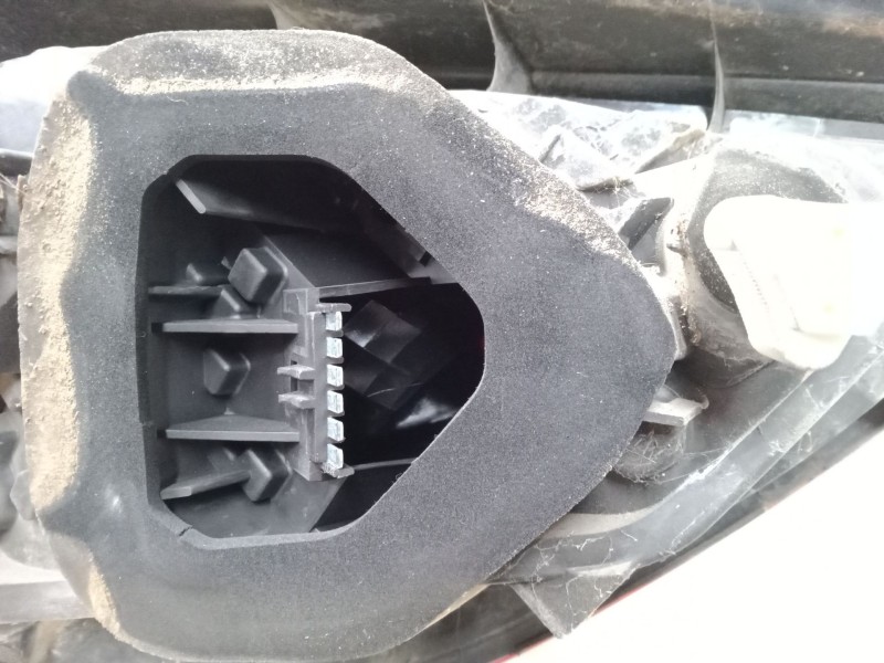 Recambio de piloto trasero derecho para opel corsa d (s07) 1.2 (l08, l68) referencia OEM IAM    Recambio de piloto trasero derecho para opel corsa d (s07) 1.2 (l08, l68) referencia OEM IAM