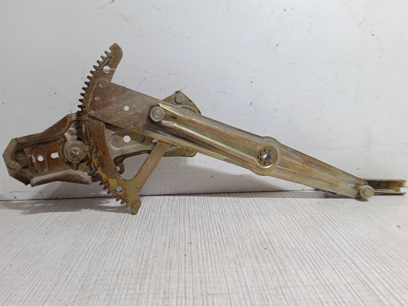 Recambio de elevalunas trasero izquierdo para peugeot 309 i (10c, 10a) 1.6 referencia OEM IAM   