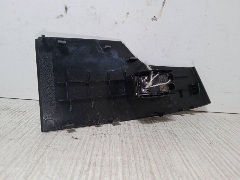 Recambio de mando elevalunas trasero izquierdo para seat ibiza v (kj1, kjg) 1.6 tdi referencia OEM IAM 6F2867171  