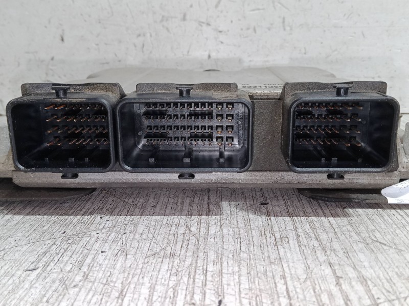 Recambio de centralita motor uce para peugeot 307 sw (3h) 2.0 hdi 110 referencia OEM IAM 9652183780EDC15C289. 0281011248 9646850