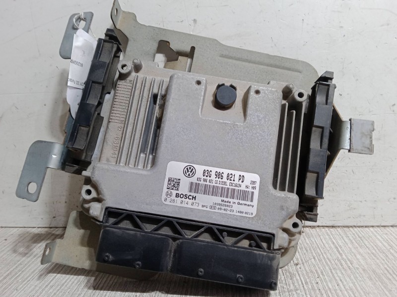 Recambio de centralita motor uce para volkswagen caddy iii furgoneta/monovolumen (2ka, 2kh, 2ca, 2ch) 1.9 tdi 4motion referencia