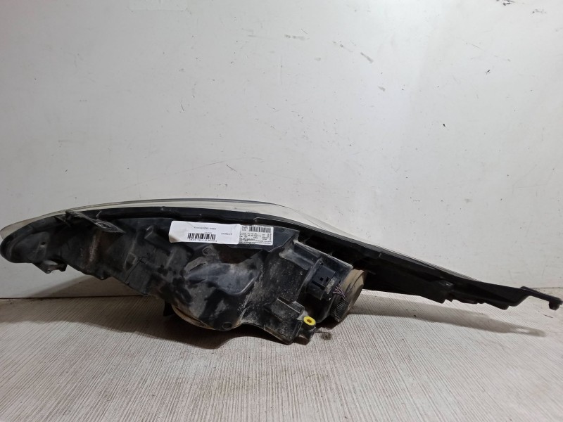 Recambio de faro izquierdo para ford fiesta vi (cb1, ccn) 1.6 tdci referencia OEM IAM 8A6113W029CH  