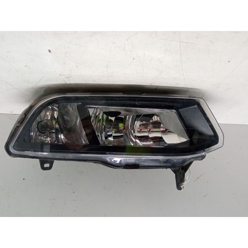 Recambio de faro antiniebla izquierdo para volkswagen polo v (6r1, 6c1) 1.2 tsi 16v referencia OEM IAM 6C0.941.662.D  