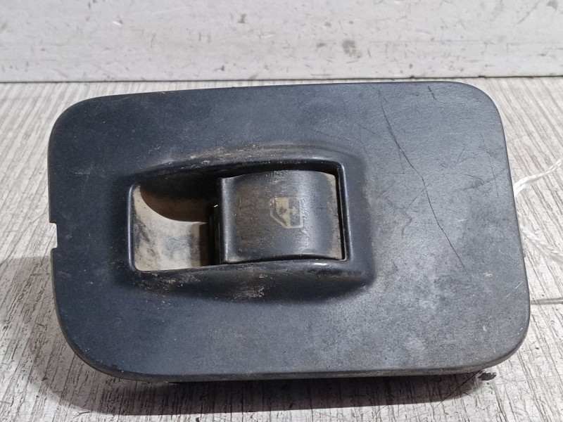 Recambio de mando elevalunas delantero derecho para peugeot bipper (aa_) 1.4 hdi referencia OEM IAM   