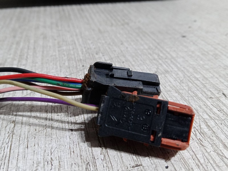 Recambio de retrovisor electrico derecho para peugeot 307 sw (3h) 2.0 hdi 110 referencia OEM IAM   