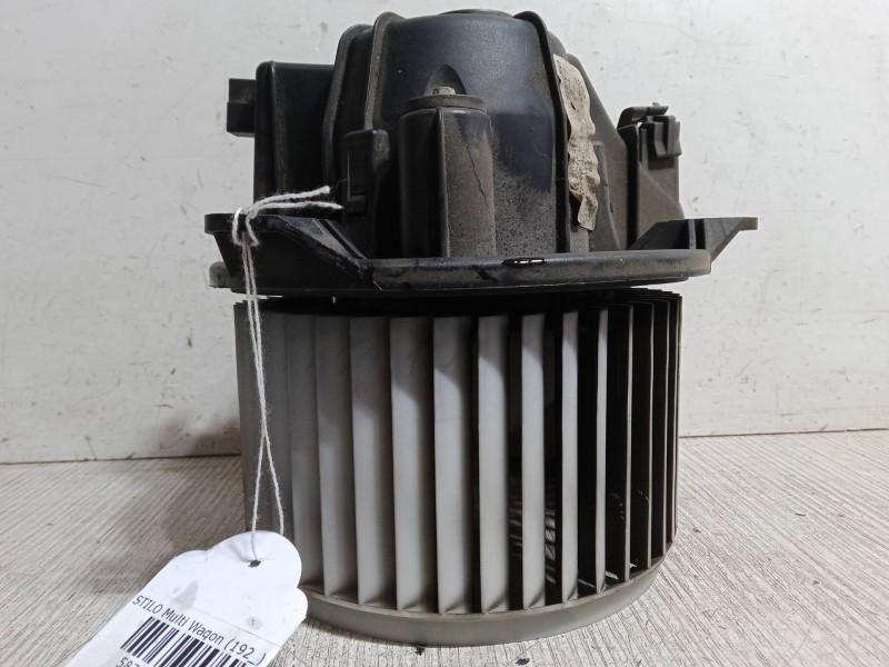 Recambio de motor calefaccion para fiat stilo multi wagon (192_) 1.9 jtd referencia OEM IAM   