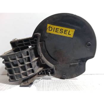 TAPA EXTERIOR COMBUSTIBLE 