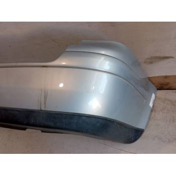 PARAGOLPES TRASERO 