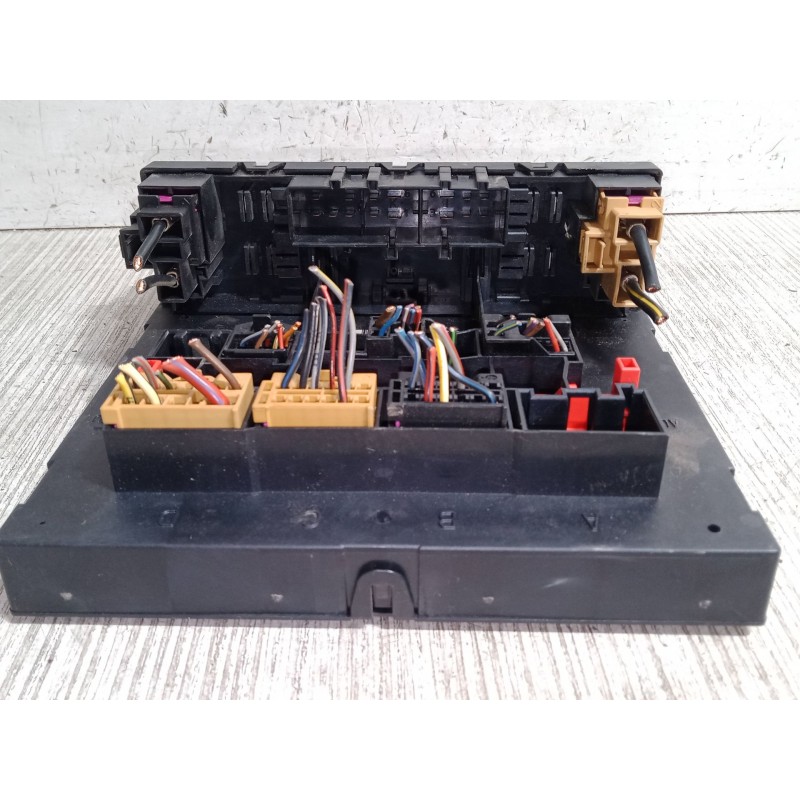 Recambio de bsi para volkswagen caddy iii furgoneta/monovolumen (2ka, 2kh, 2ca, 2ch) 1.9 tdi 4motion referencia OEM IAM    Recambio de bsi para volkswagen caddy iii furgoneta/monovolumen (2ka, 2kh, 2ca, 2ch) 1.9 tdi 4motion referencia OEM IAM