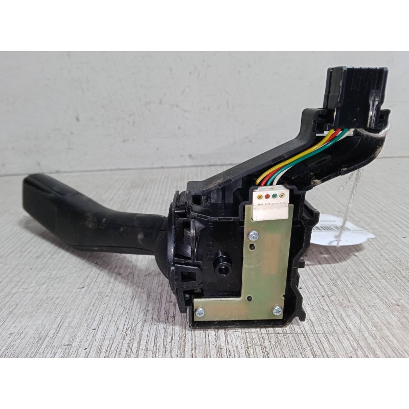 Recambio de mando luces para volkswagen caddy iii furgoneta/monovolumen (2ka, 2kh, 2ca, 2ch) 1.9 tdi 4motion referencia OEM IAM 