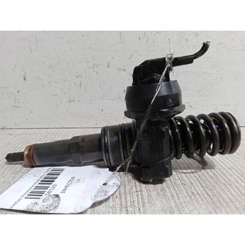 Recambio de inyector para volkswagen caddy iii furgoneta/monovolumen (2ka, 2kh, 2ca, 2ch) 1.9 tdi 4motion referencia OEM IAM   