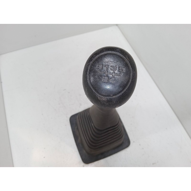 Recambio de pomo palanca cambio para volkswagen transporter t4 furgoneta (70a, 70h, 7da, 7dh) 2.5 referencia OEM IAM   