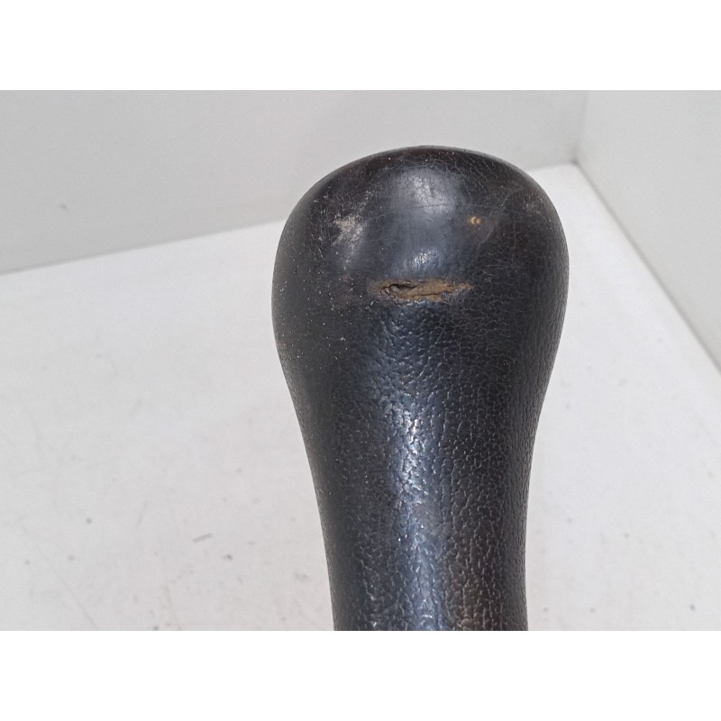 Recambio de pomo palanca cambio para volkswagen transporter t4 furgoneta (70a, 70h, 7da, 7dh) 2.5 referencia OEM IAM   