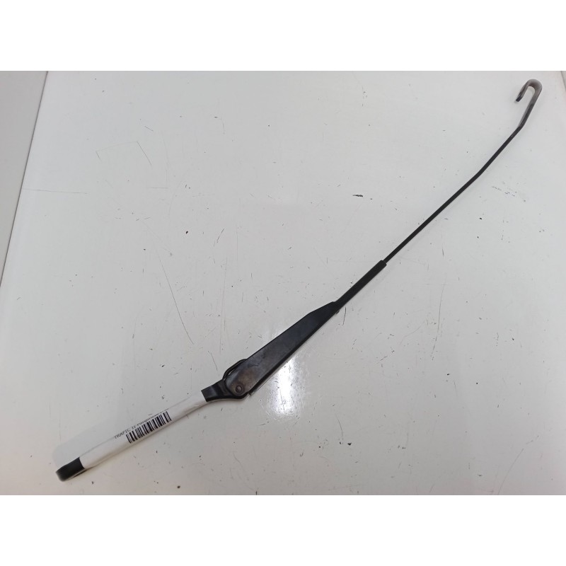 Recambio de brazo limpia delantero izquierdo para renault trafic ii furgoneta (fl) 2.0 dci 115 (fl01, fl0u) referencia OEM IAM  
