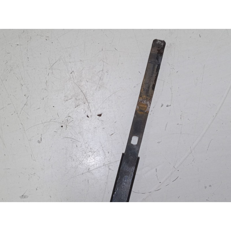 Recambio de brazo limpia delantero derecho para citroën c4 ii (nc_) 1.6 hdi 90 referencia OEM IAM   